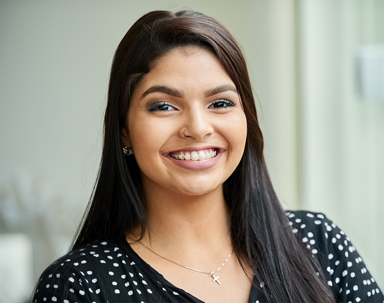 Is Getting Porcelain Ceramic Braces Painful See Me Smile Dental Oxnard CA Image.